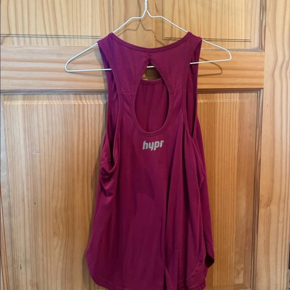 BUNDLE of women’s athletic tank tops!